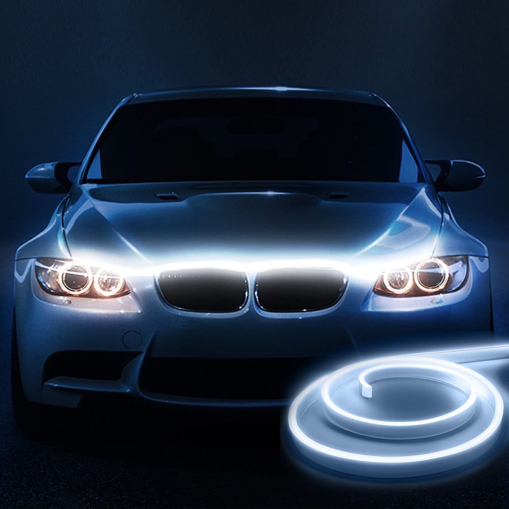 Dynamic scanning hood light bar for automobiles